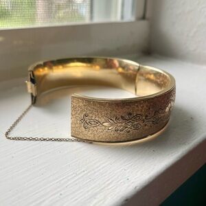 Vintage Gold-Filled Floral Hinge Bracelet